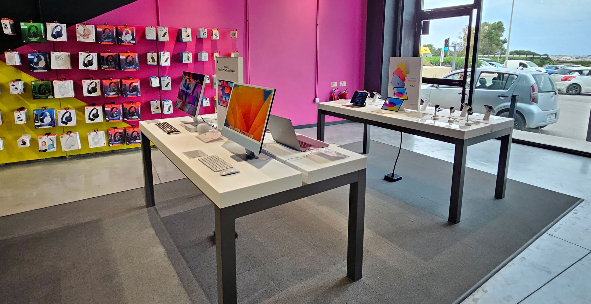 Klikk opens new Apple Authorized Reseller in Malta