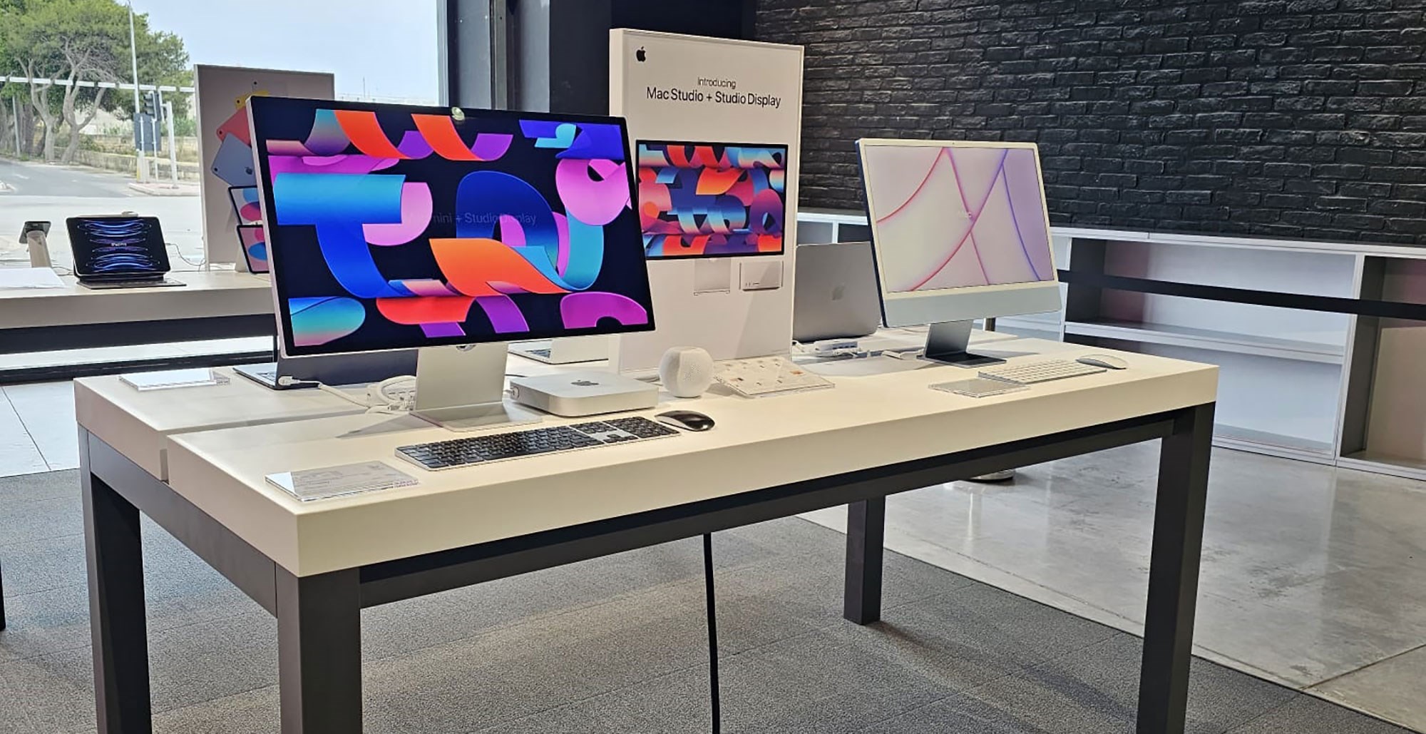 Klikk opens new Apple Authorized Reseller in Malta